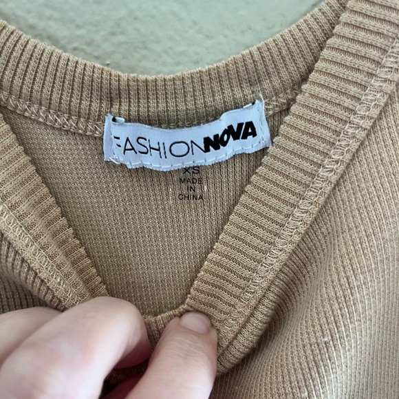 EUC Fashion Nova ribbed body con dress size XS - Picture 4 of 8